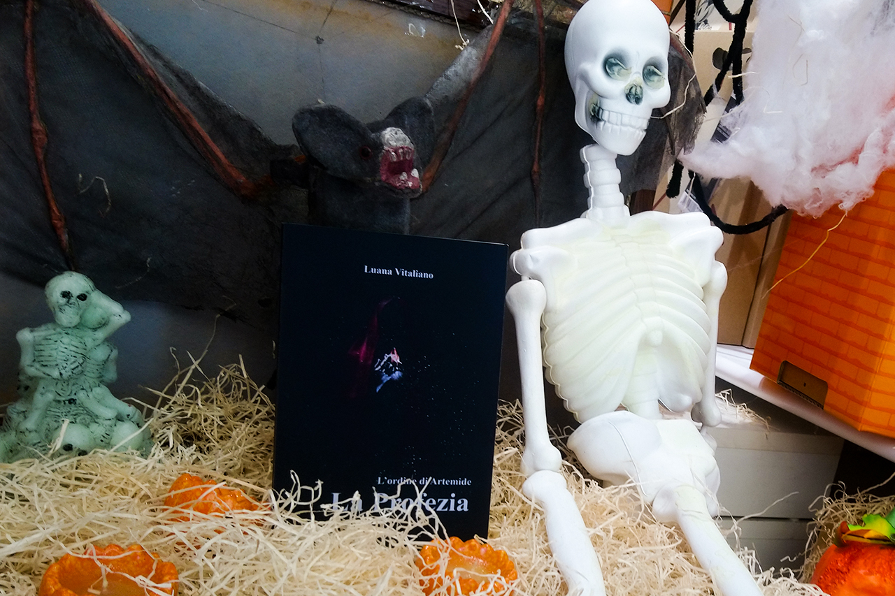 Halloween in libreria con Luana Vitaliano e L’Ordine di Artemide.
