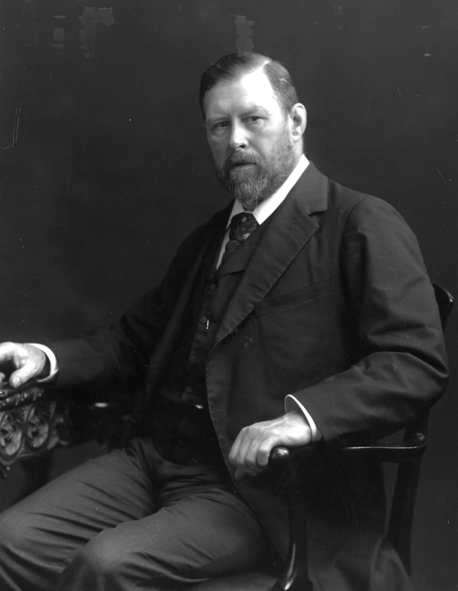 Bram Stoker (1847-1912), novelist born in Ireland, author of Dracula