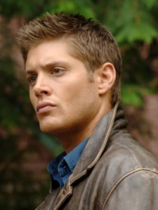 Jensen Ackles as Dean Winchester in the first season of Supernatural
