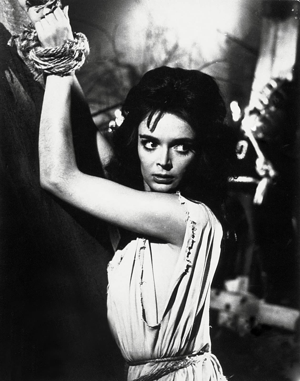 Barbara Steele in La maschera del demonio (1960)