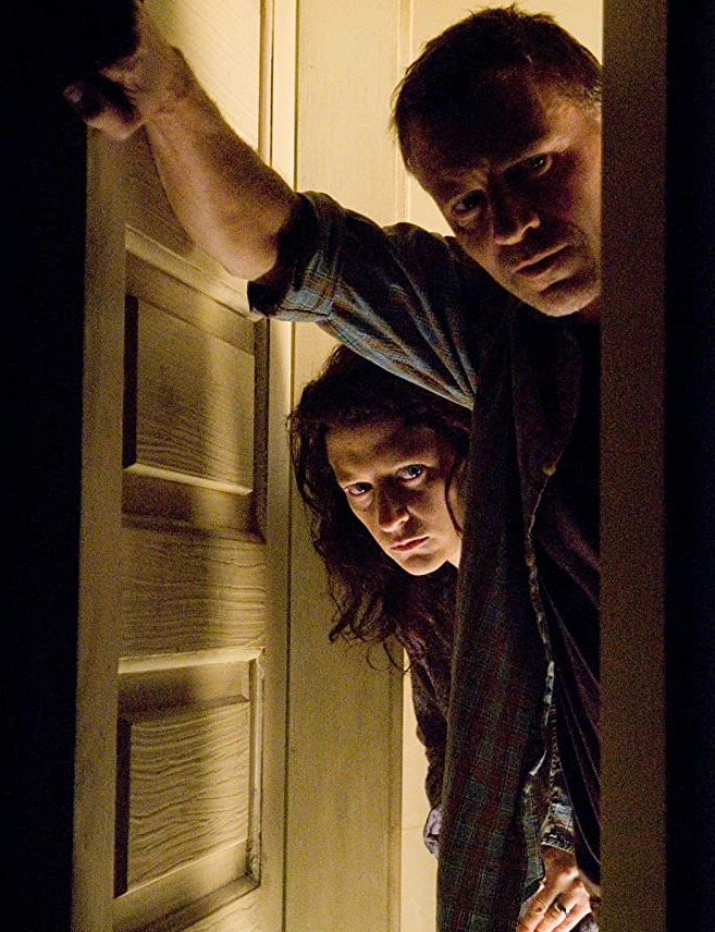 Kerry O'Malley and Callum Keith Rennie in Case 39 (2009)