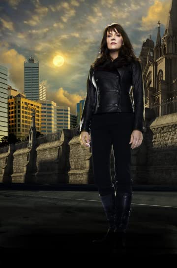 Amanda Tapping in Sanctuary (2008)