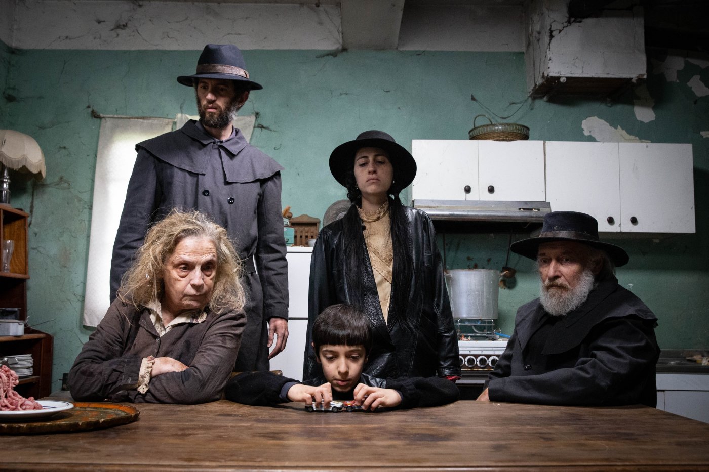 Martinus Tocchi, Gisella Burinato, Arianna Bonardi, Francesco Ruggeri e Luigi Monfredini in Il Mostro della Cripta