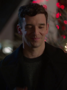 Michael Urie as Peter in Single All The Way