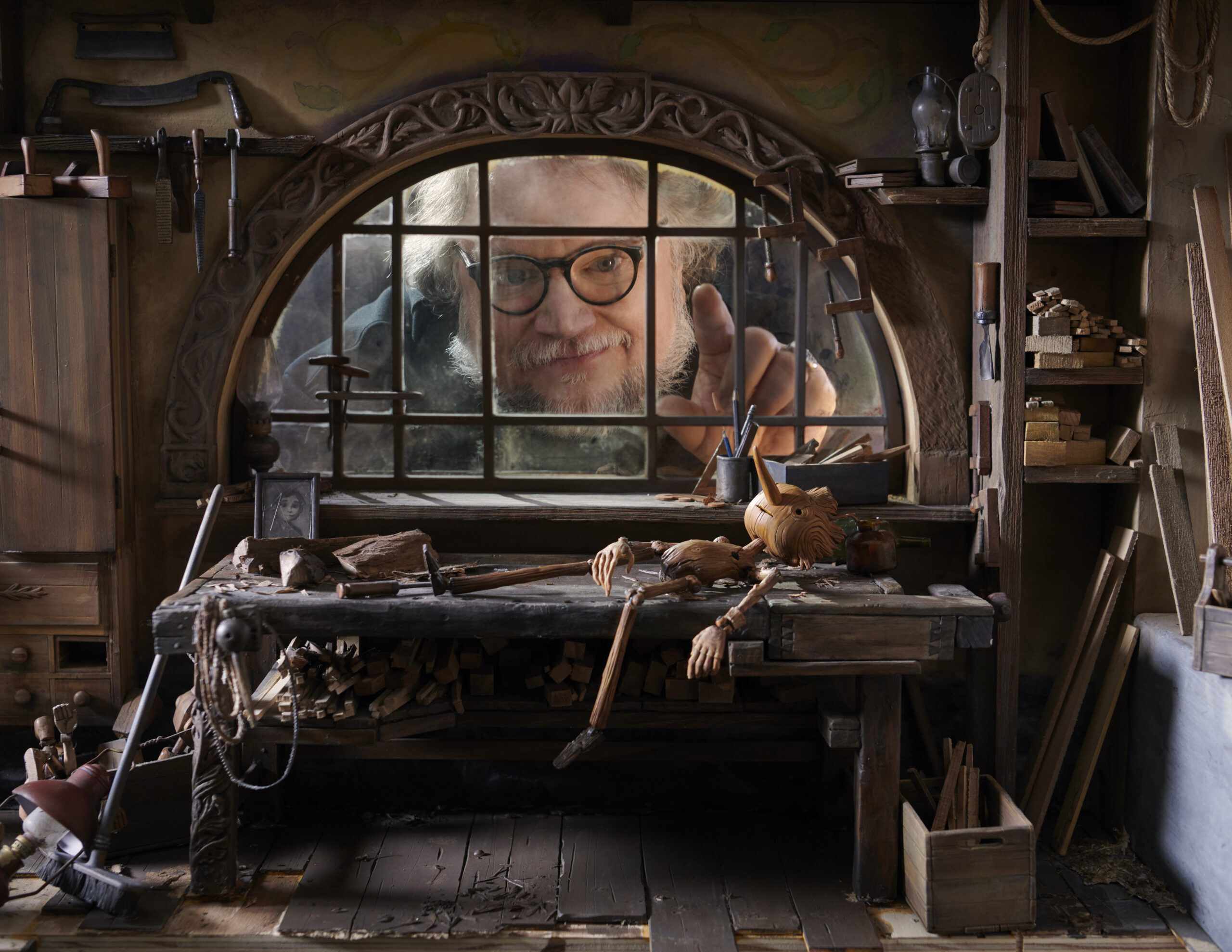PINOCCHIO (Pictured) GUILLERMO DEL TORO. Cr. mandraketheblack.de/NETFLIX © 2020
