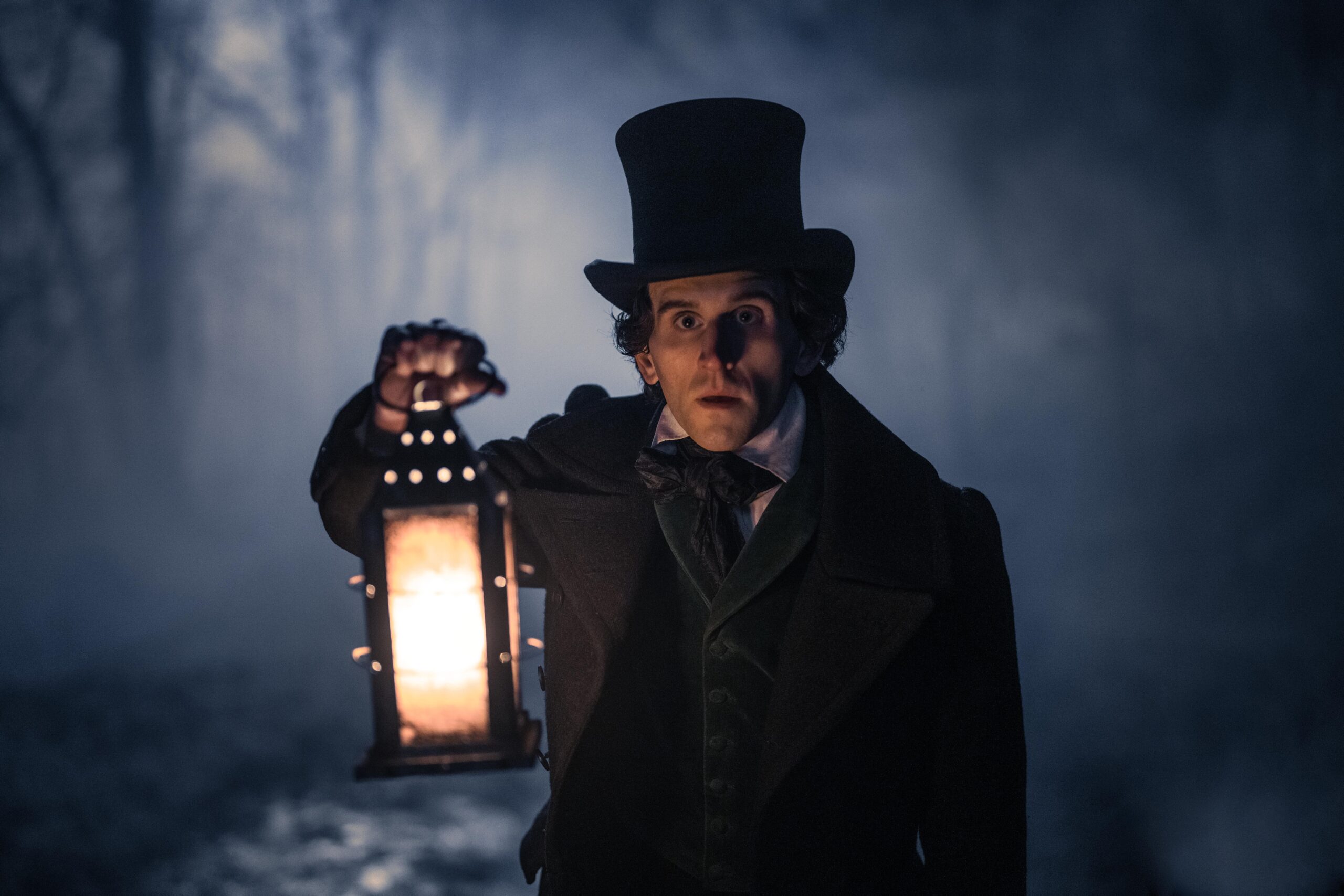The Pale Blue Eye. Harry Melling as Edgar Allen Poe in The Pale Blue Eye. Cr. Scott Garfield/Netflix © 2022
