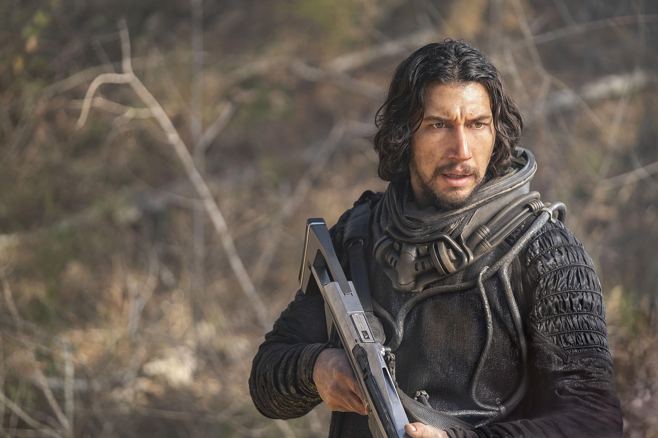 Adam Driver in 65 - Fuga dalla Terra (2023)