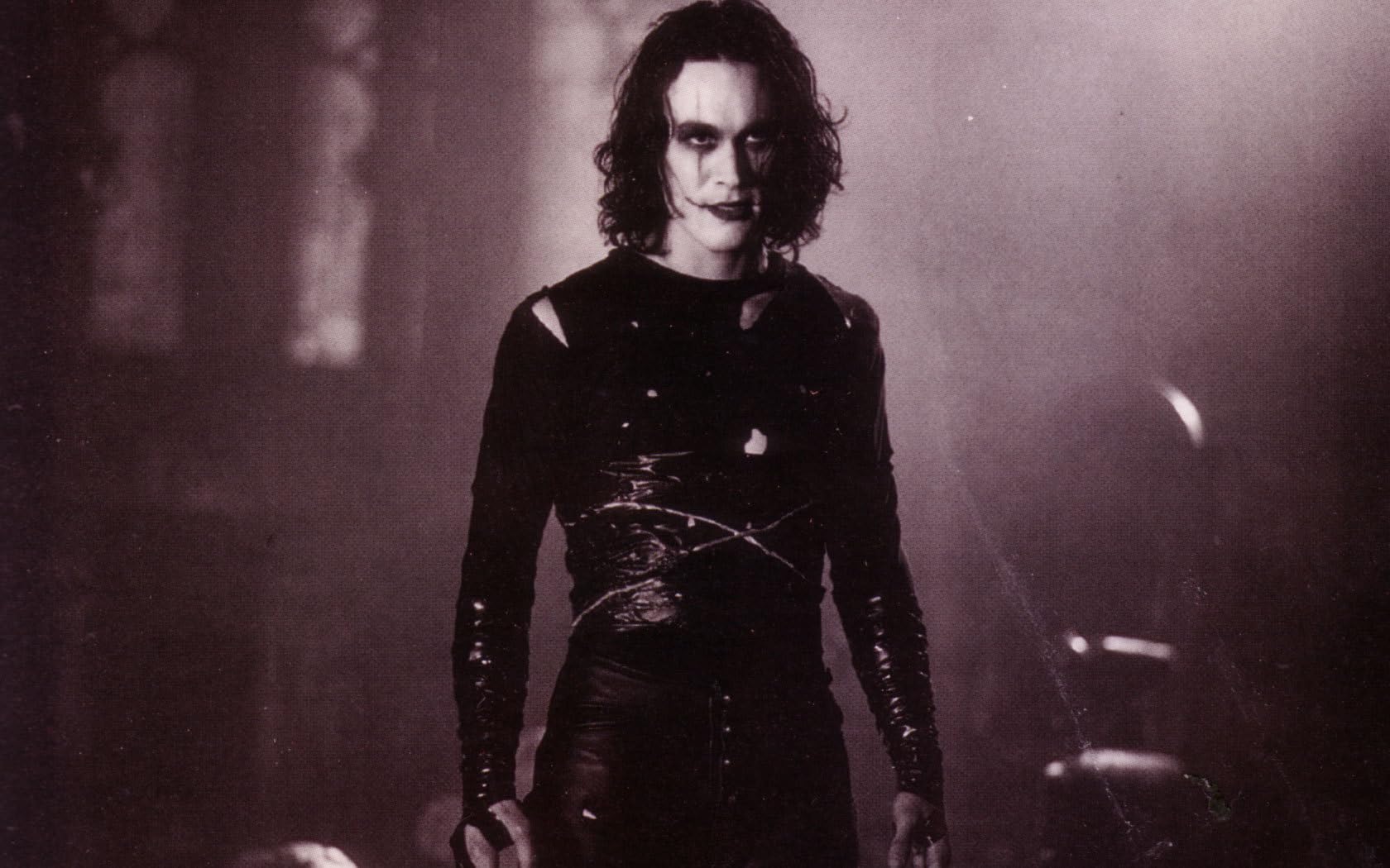 Brandon Lee in Il corvo - The Crow (1994)